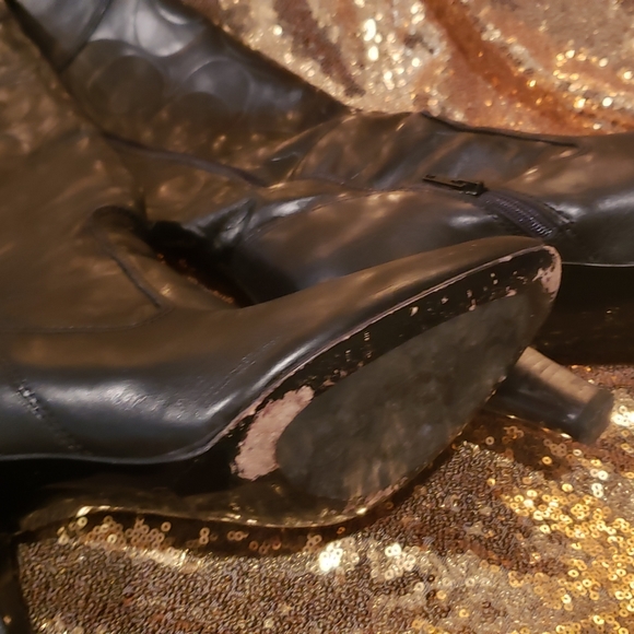 Leather Coach boots - Picture 5 of 8